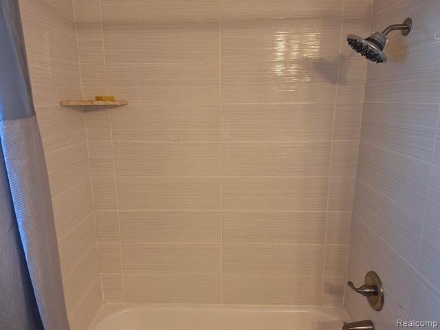 610 W 4th Street, Royal Oak, MI 48067