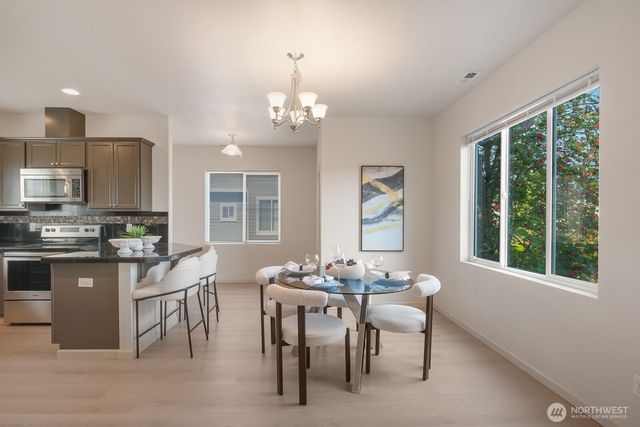 10004 12TH DR SE, Everett, WA 98208