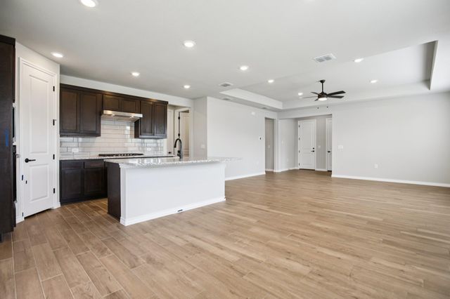 118 Antoinette WAY 102, San Marcos, TX 78666