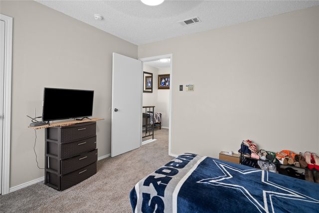 139 Graystone Place, Duncanville, TX 75137