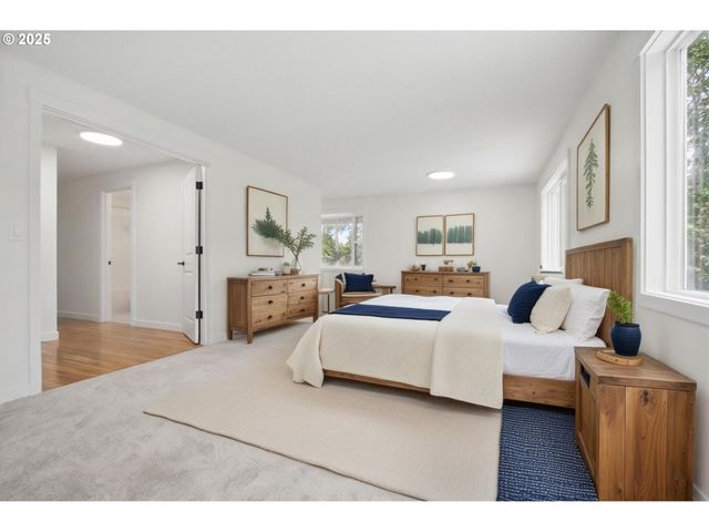 7195 Sw LARA St, Portland, OR 97223