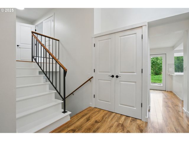 7195 Sw LARA St, Portland, OR 97223