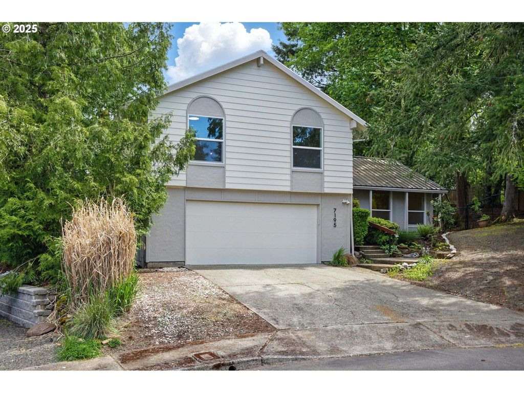 7195 Sw LARA St, Portland, OR 97223
