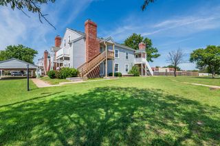 1717 S Cypress St Unit 421, Wichita, KS 67207