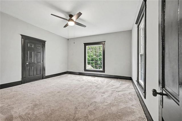 308 S Bridge Street, Smithville, MO 64089