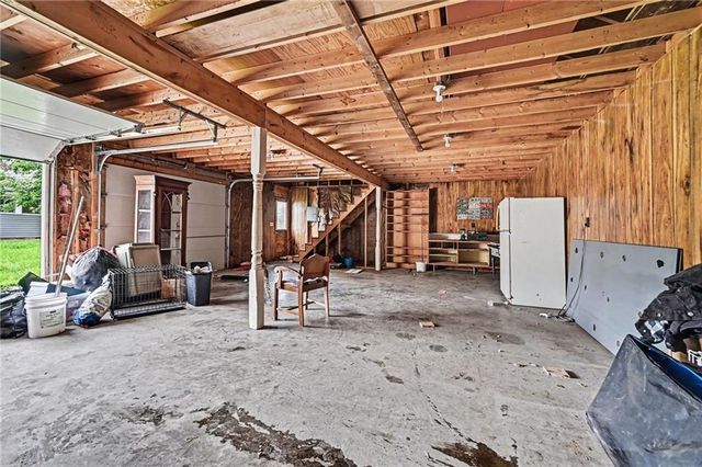 308 S Bridge Street, Smithville, MO 64089