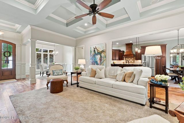 7518 Beechspring Farm Blvd, Louisville, KY 40241