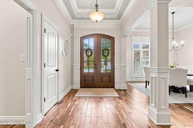 7518 Beechspring Farm Blvd, Louisville, KY 40241