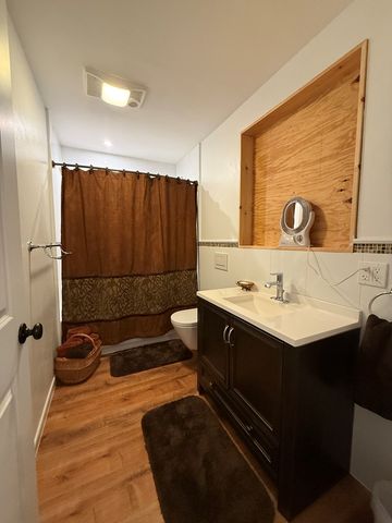 150 Dowling Rd, Ingram, TX 78025