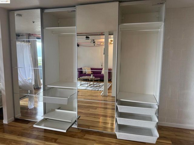 555 Pierce St 226, Albany, CA 94706