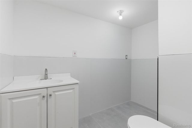 517 W Hollywood, Detroit, MI 48203