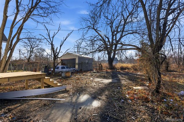 517 W Hollywood, Detroit, MI 48203