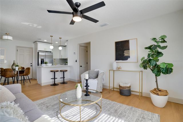 8155 65TH WAY N, Pinellas Park, FL 33781