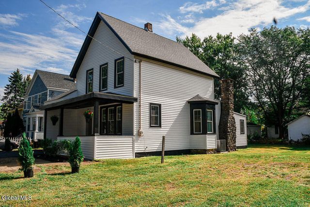 2024 8th Street, Rensselaer, NY 12144