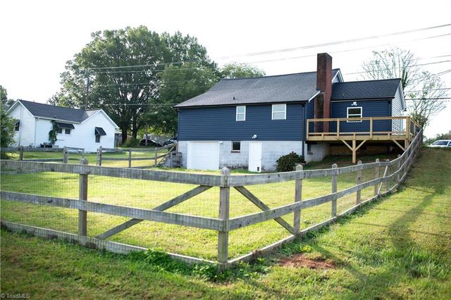 301 E Dalton Road, King, NC 27021