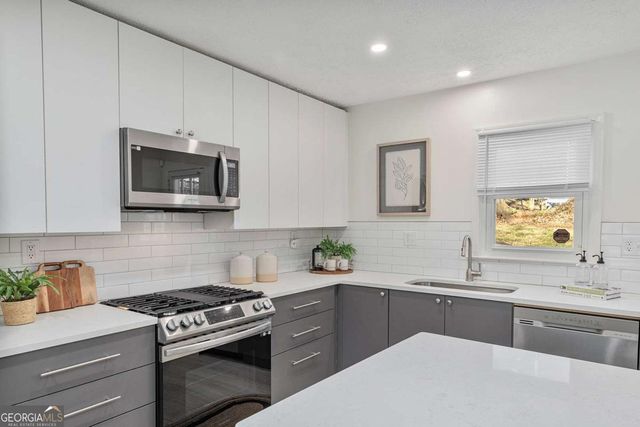 2280 1st Avenue NE, Atlanta, GA 30317