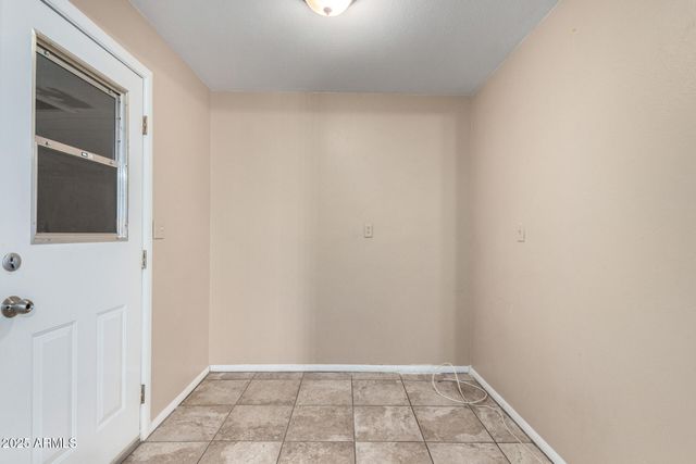 4740 W BLOOMFIELD Road, Glendale, AZ 85304