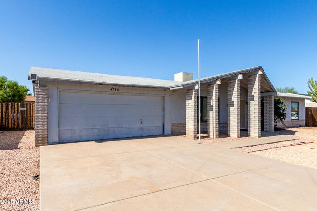 4740 W BLOOMFIELD Road, Glendale, AZ 85304