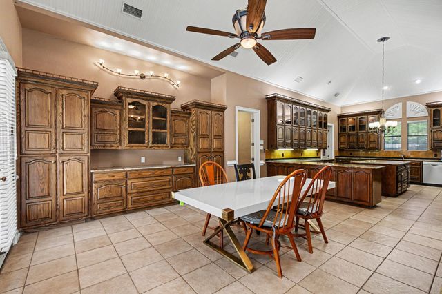 4400 Eaton Circle, Colleyville, TX 76034