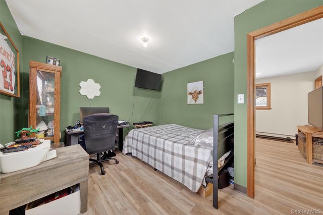 16 Darlene Drive, Poughkeepsie, NY 12601