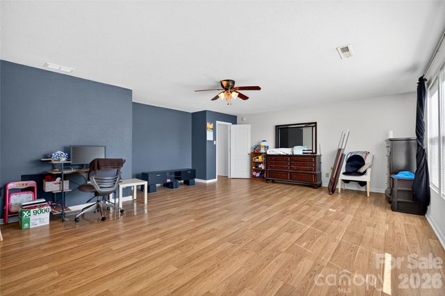 109 Bennett Trail Drive, Mount Holly, NC 28120