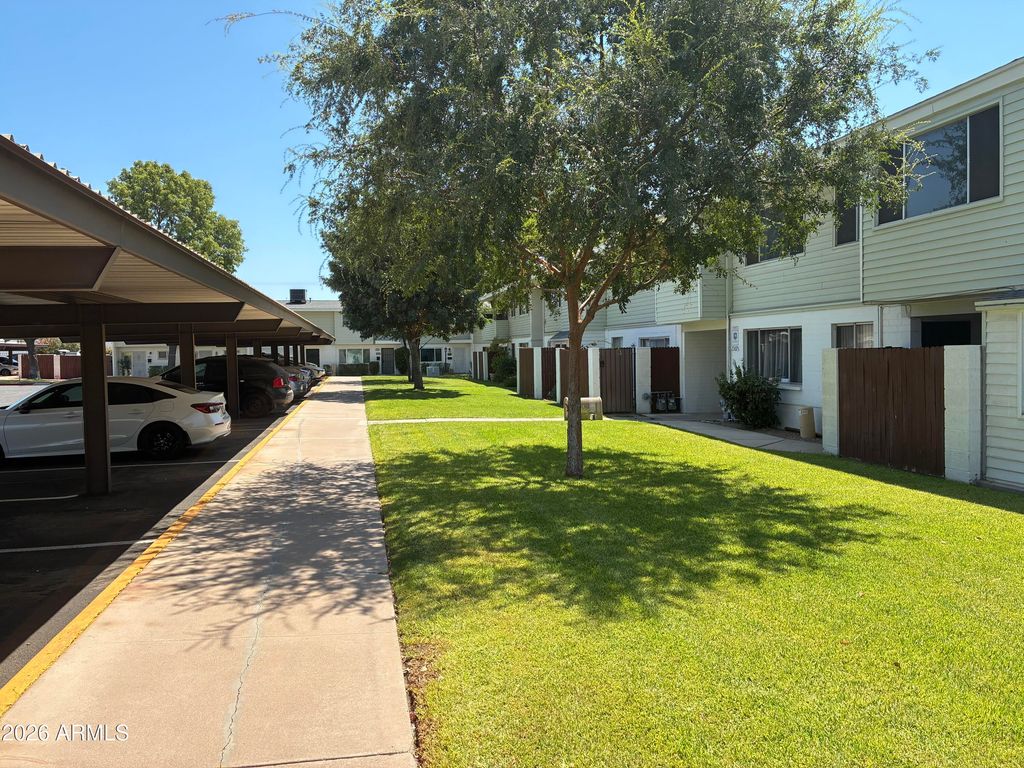 2573 W BERRIDGE Lane D205, Phoenix, AZ 85017 — photo 4