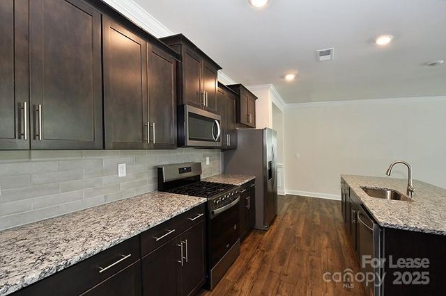 4194 Steel Way, Sherrills Ford, NC 28673