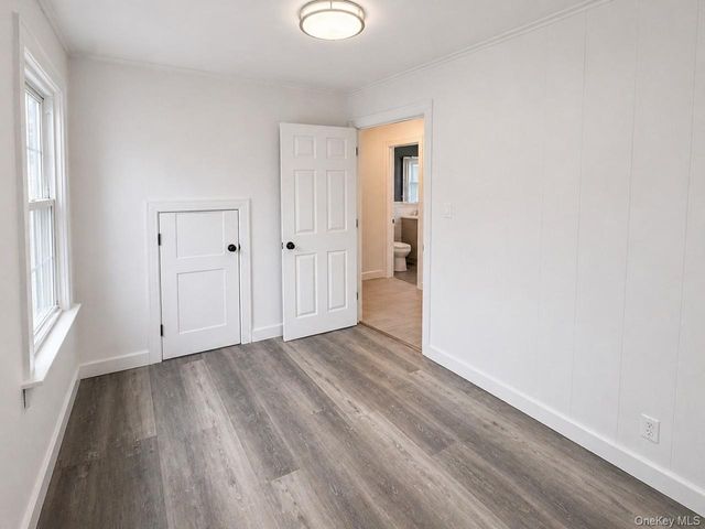 48 E ROSEBUD Avenue, Merrick, NY 11566