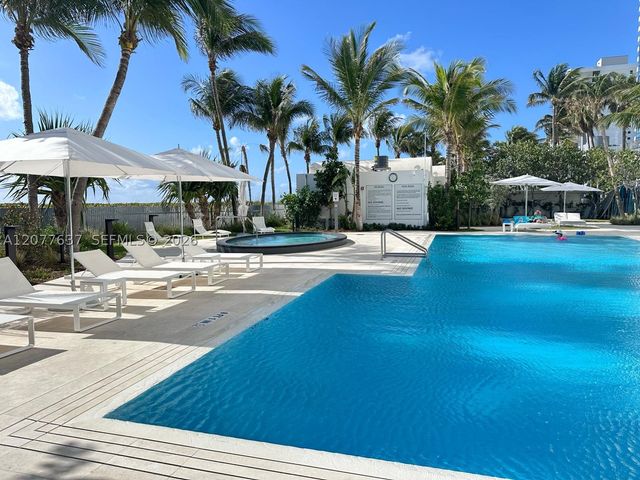 6365 Collins Ave 2005, Miami Beach, FL 33141