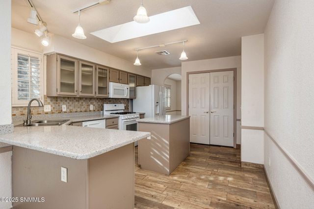 969 Ivydale Drive, Las Cruces, NM 88005