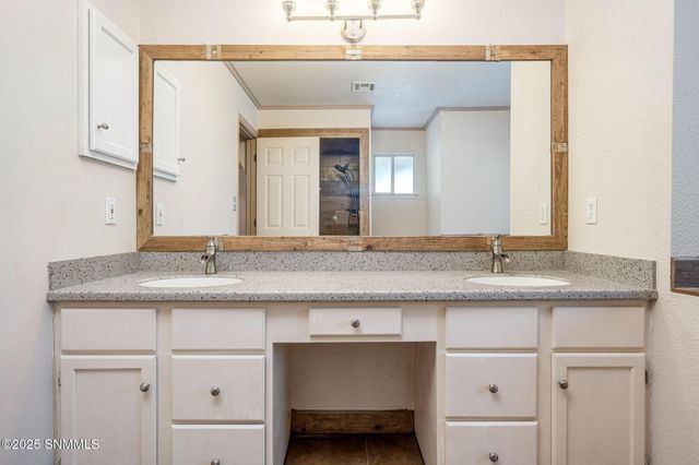 969 Ivydale Drive, Las Cruces, NM 88005