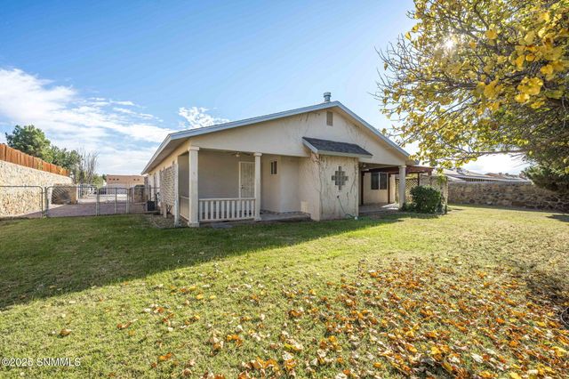 969 Ivydale Drive, Las Cruces, NM 88005
