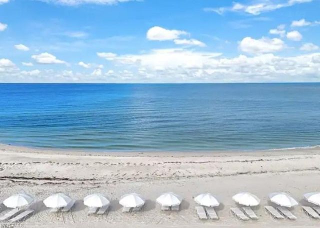 24991 Goldcrest DR, Bonita Springs, FL 34134