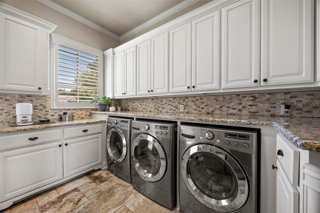 721 Wilford Way, Heath, TX 75032