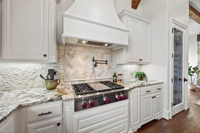 721 Wilford Way, Heath, TX 75032