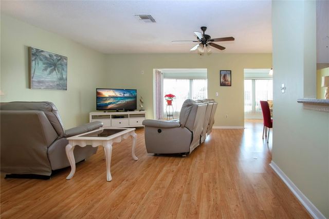 202 GLENELLEN PLACE 191, Sun City Center, FL 33573