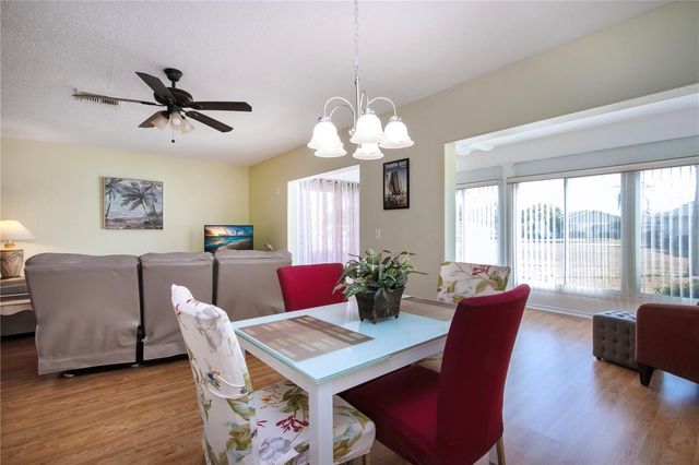 202 GLENELLEN PLACE 191, Sun City Center, FL 33573