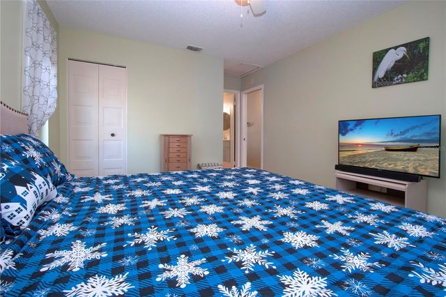 202 GLENELLEN PLACE 191, Sun City Center, FL 33573