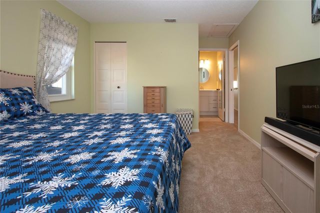 202 GLENELLEN PLACE 191, Sun City Center, FL 33573