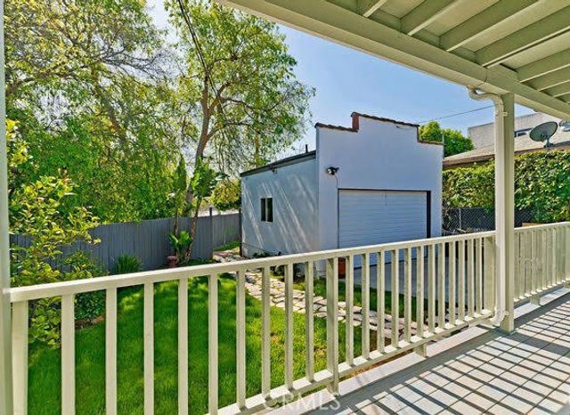 242 W Elmwood, Burbank, CA 91502