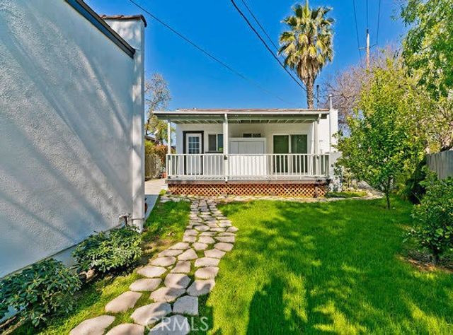 242 W Elmwood, Burbank, CA 91502