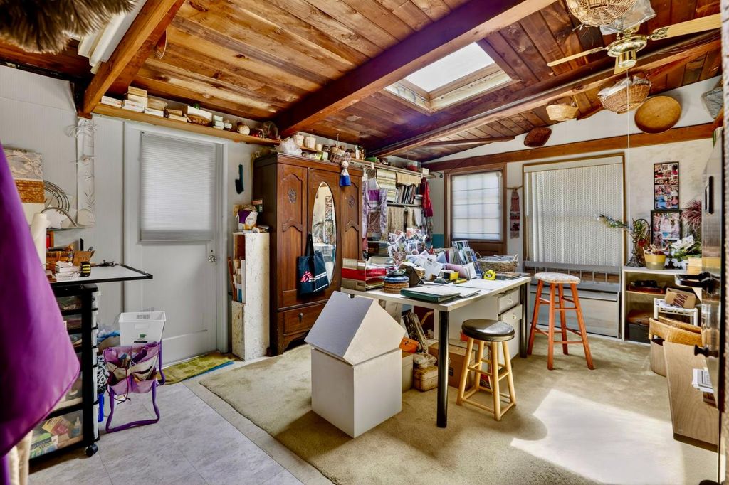 Image 15 of property listing at 466 Wilson, Sunnyvale, CA 94086