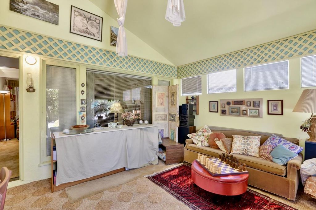 Image 41 of property listing at 466 Wilson, Sunnyvale, CA 94086