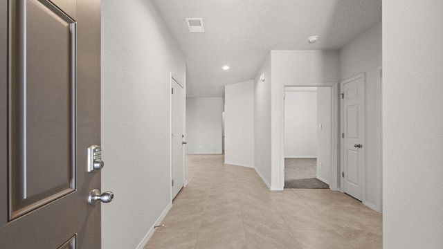 1609 Maggie Drive NE, Rio Rancho, NM 87144