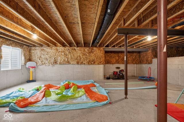 11967 Piney Glade Road, Noblesville, IN 46060