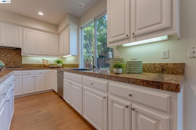4778 Westwood Ct, Dublin, CA 94568