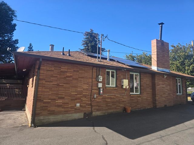 5122 Bryant Avenue, Klamath Falls, OR 97603