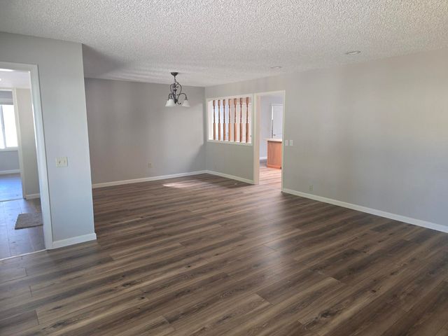 5122 Bryant Avenue, Klamath Falls, OR 97603