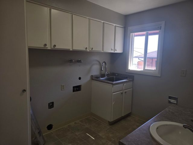5122 Bryant Avenue, Klamath Falls, OR 97603