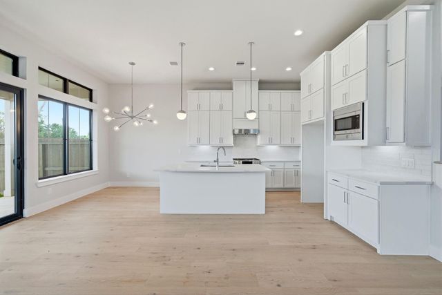 8715 Padua Lane, Houston, TX 77055